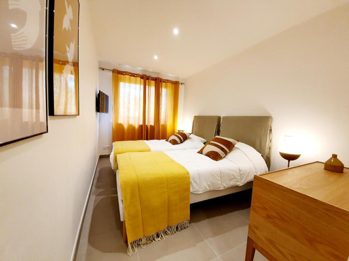 Grand Appartement De Standing Avec Terrasse Vue Port Au Centre De Vannes Ngoại thất bức ảnh