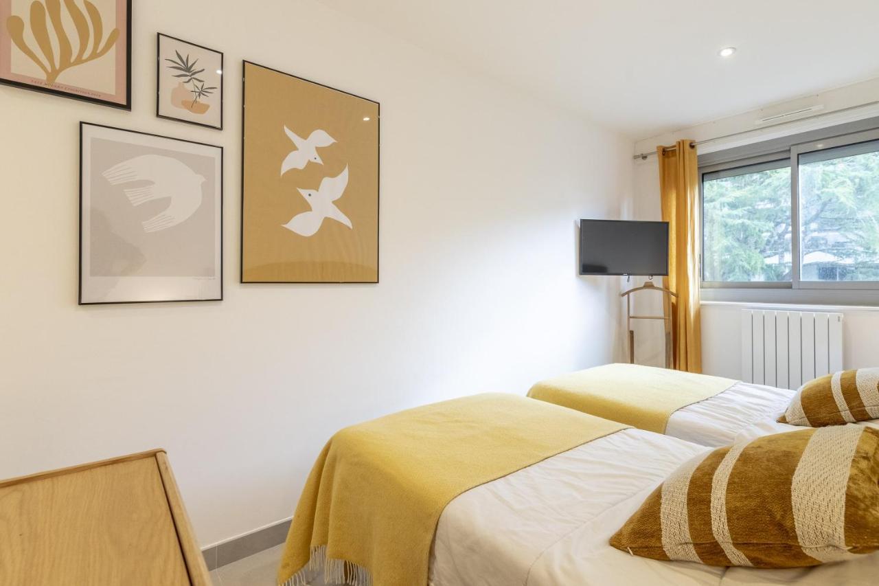 Grand Appartement De Standing Avec Terrasse Vue Port Au Centre De Vannes Ngoại thất bức ảnh