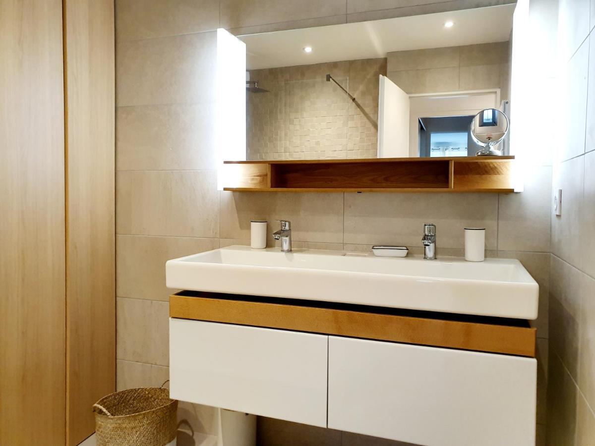 Grand Appartement De Standing Avec Terrasse Vue Port Au Centre De Vannes Ngoại thất bức ảnh